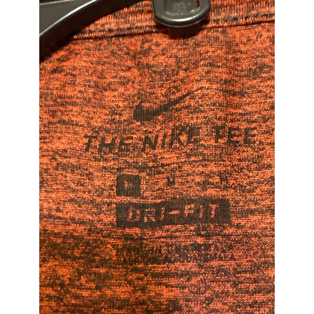 Nike‎ Mens T-Shirt Medium Orange Dri-Fit - Picture 5 of 5